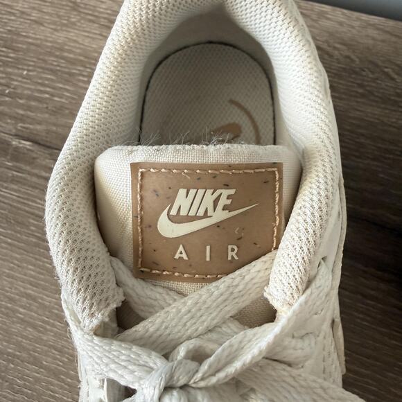 Nike Air Max SC Womens Size 6 Summit White Light Bone CW4554-108 - Picture 3 of 13